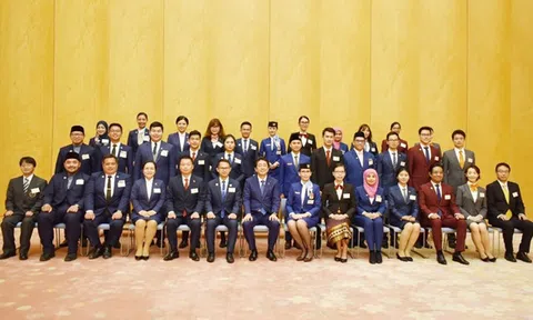 Đoàn đại biểu thanh niên Việt Nam 2018 gặp gỡ Thủ tướng Shinzo Abe